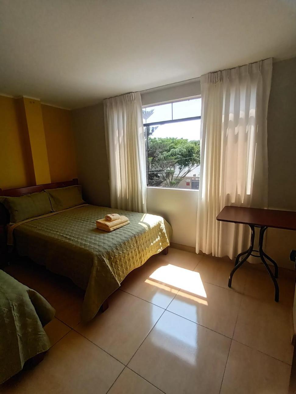 Ferienwohnung Right Across From The Airport - Free Shuttle - A Y J Familia Lima Exterior foto