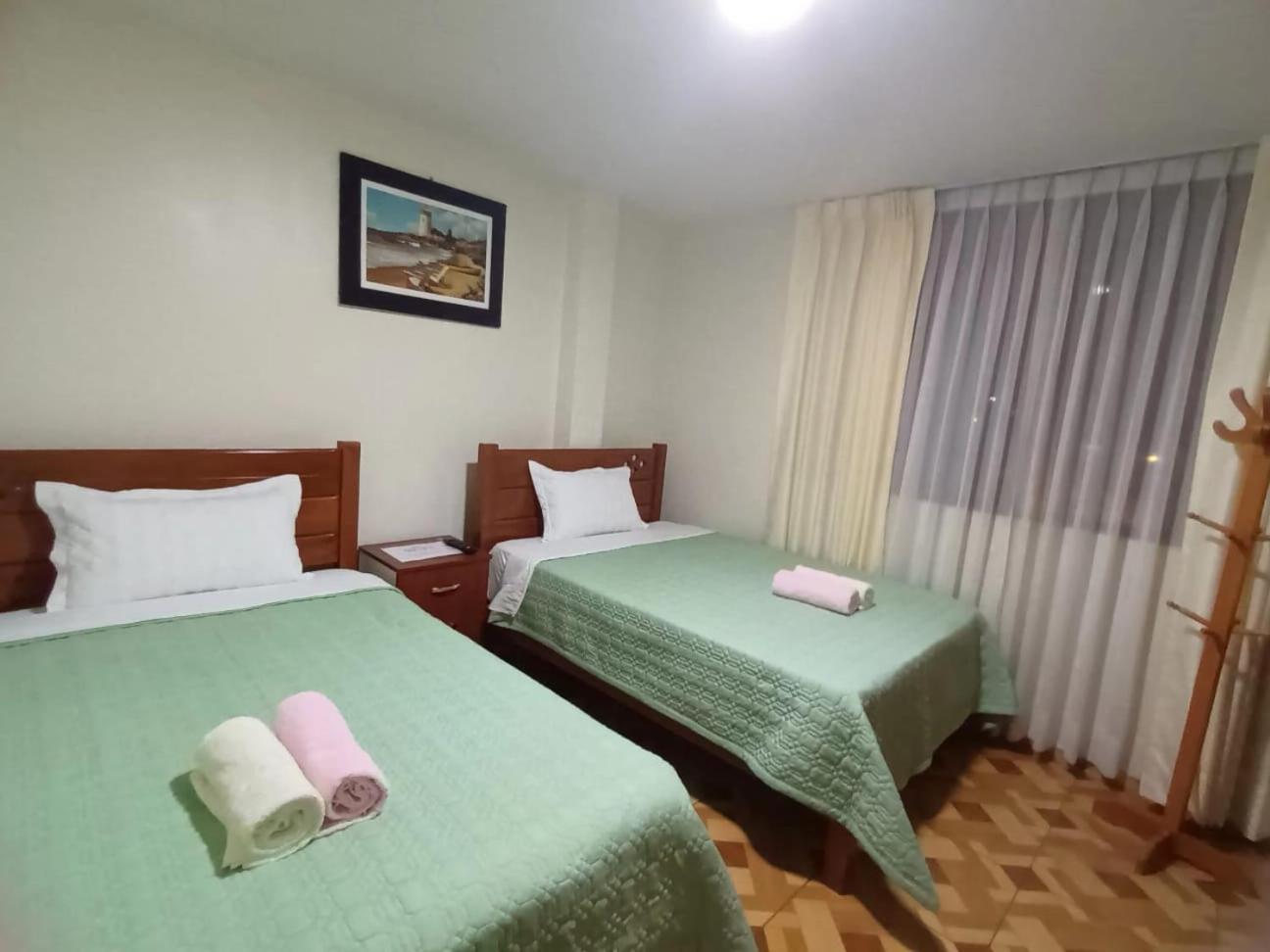 Ferienwohnung Right Across From The Airport - Free Shuttle - A Y J Familia Lima Exterior foto
