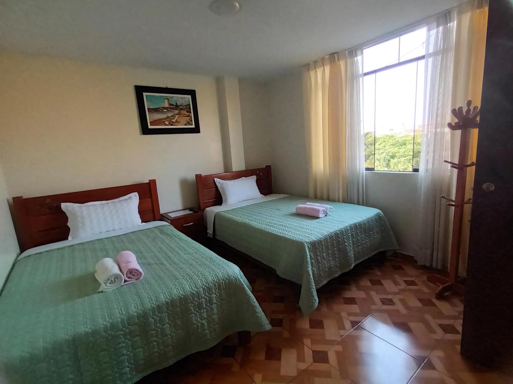 Ferienwohnung Right Across From The Airport - Free Shuttle - A Y J Familia Lima Zimmer foto