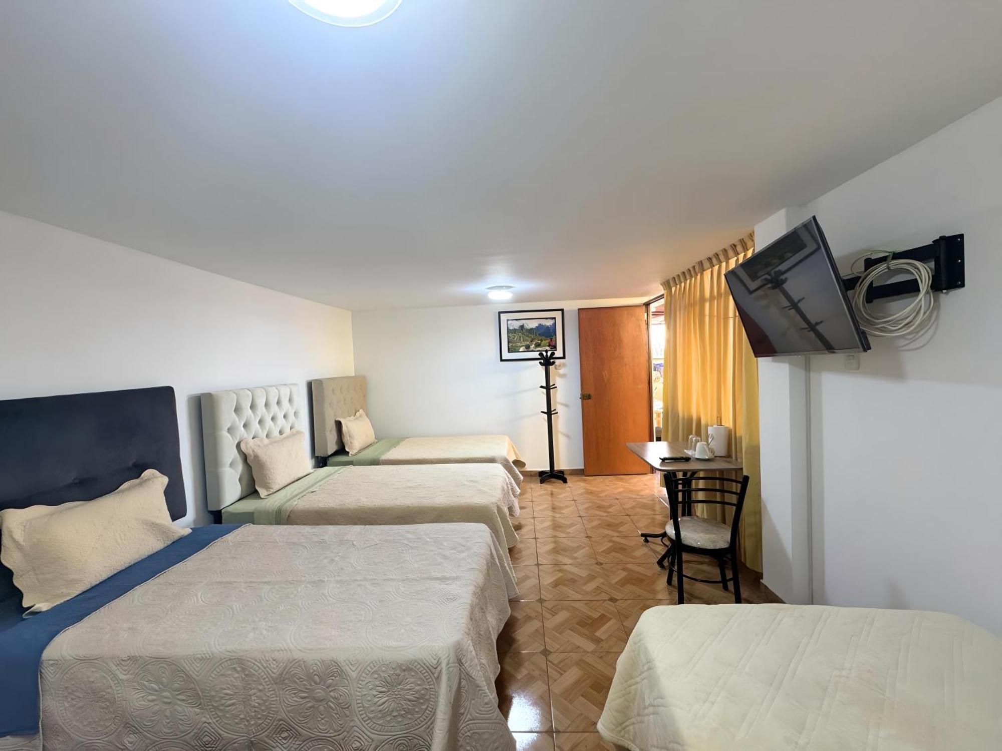 Ferienwohnung Right Across From The Airport - Free Shuttle - A Y J Familia Lima Exterior foto